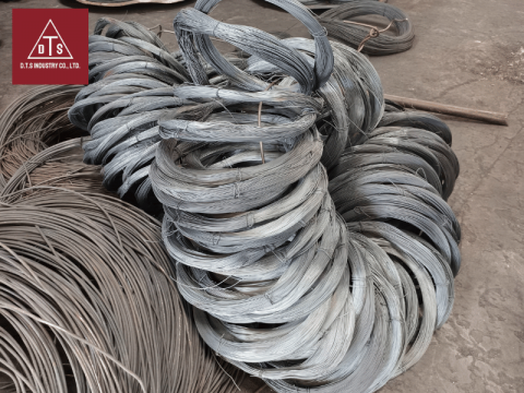 จำหน่ายลวดจำนวนมาก ลวดดำ ลวดขาว